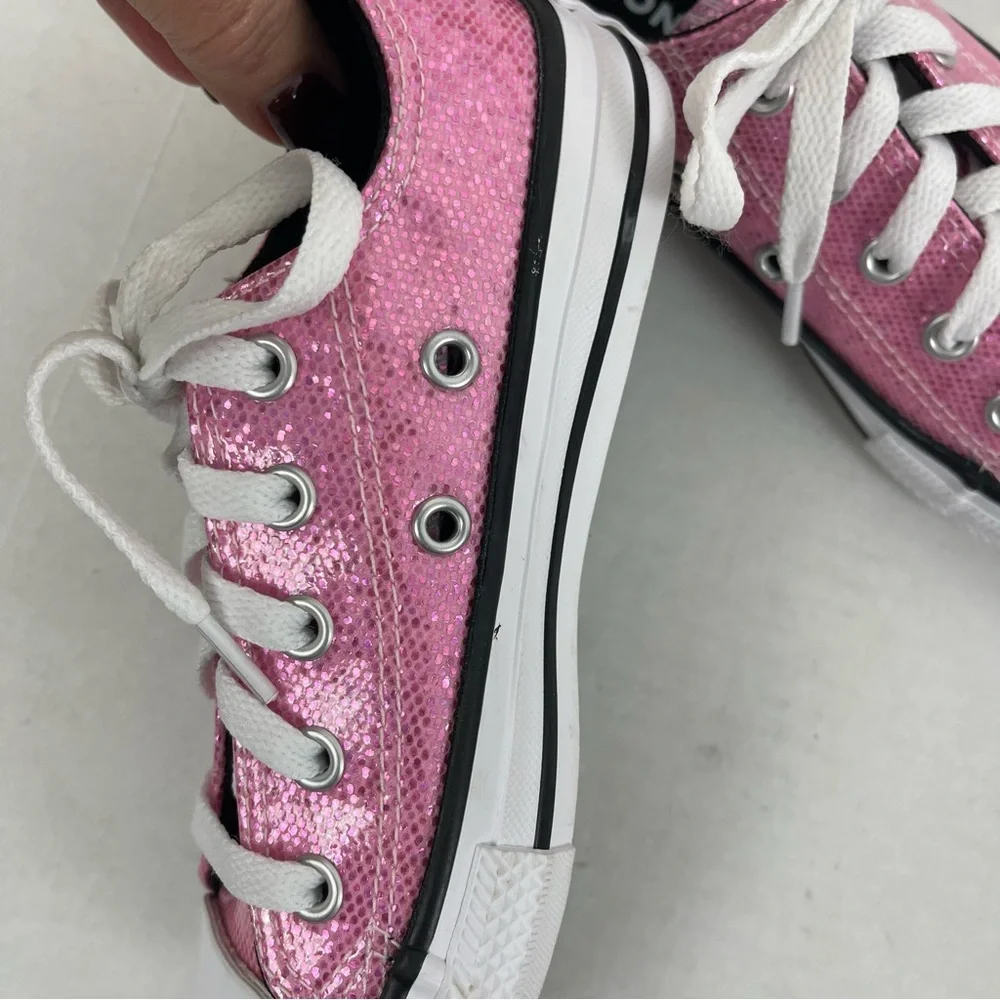 Converse All Star Kids Size 12 Pink Sparkle Low Top Sneakers Youth 12 US‎